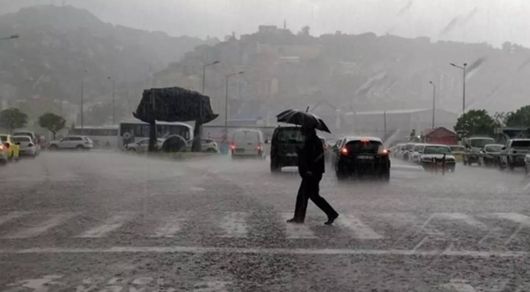 Gök gürültülü sağanak geliyor! Meteoroloji il il sıraladı. Bu saatlere dikkat - Resim: 27